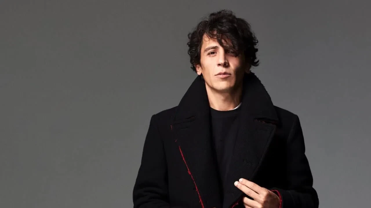 Ünlülere uyuşturucu operasyonu! Simge Sağın, İbrahim Çelikkol, Mustafa Ceceli dahil 9 isim gözaltında 