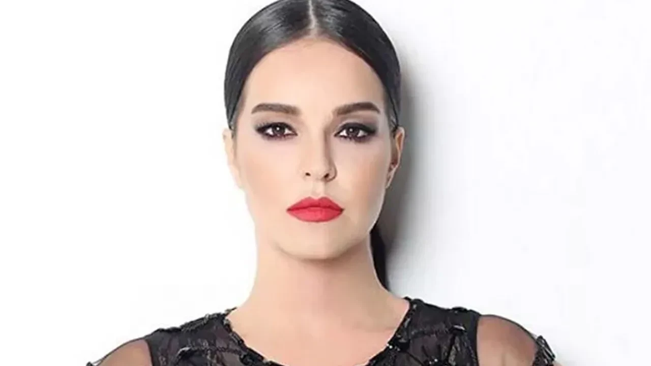 Ünlülere uyuşturucu operasyonu! Simge Sağın, İbrahim Çelikkol, Mustafa Ceceli dahil 9 isim gözaltında 