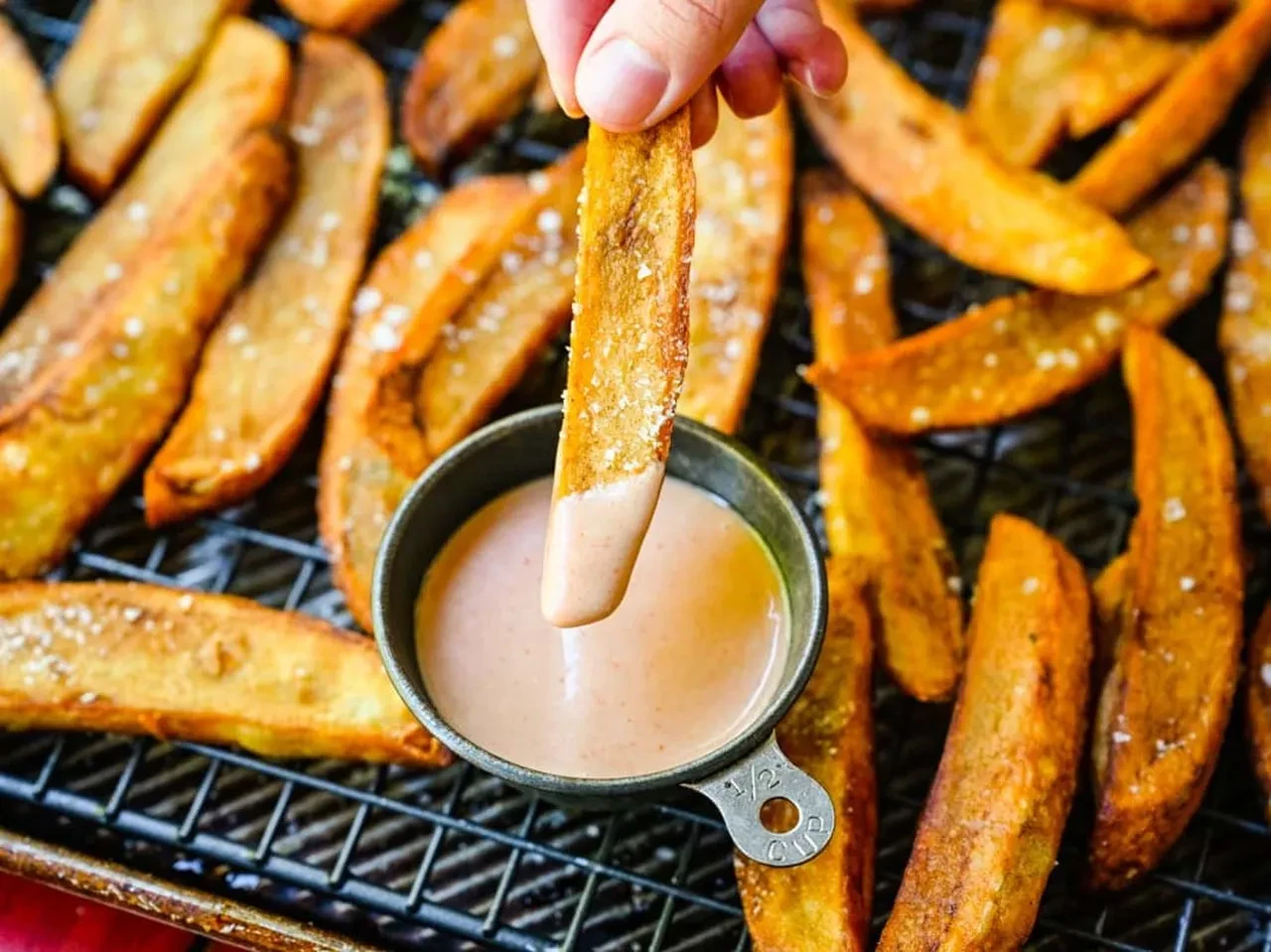 Bilim insanları sırrı çözdü! Yağ çekmeyen çıtır patatesin formülü bulundu