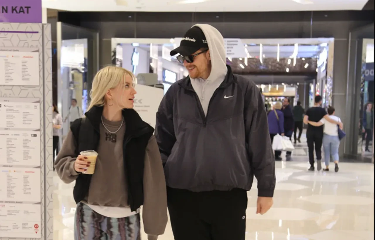 Burak Yörük, sevgilisi Tuana Yılmaz'la ilişkisi hakkında konuştu! Taşacak Bu Deniz dizisi oyuncusu Burak Yörük'ten açıklama: Çocuk değiliz