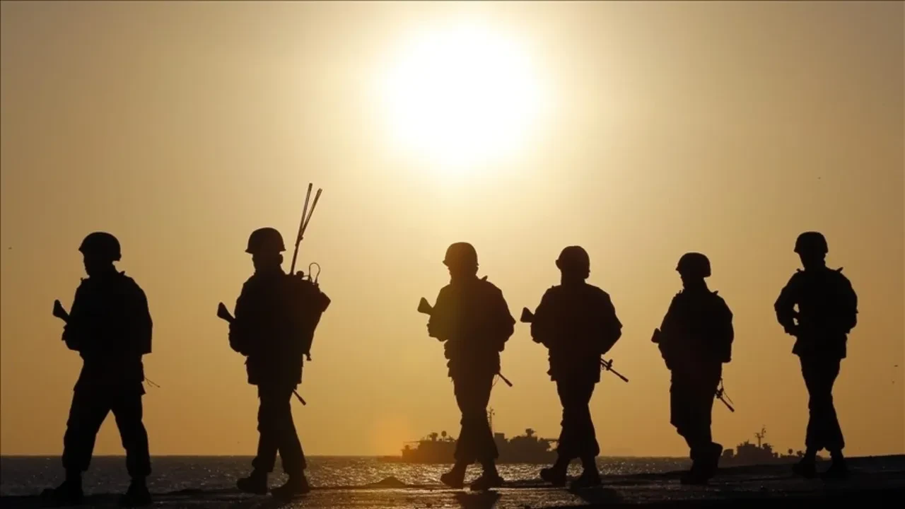 En uzun süre askerlik yapan ülkeler belli oldu! Zorunluğu askerliğin 12 yıl olduğu ülkeler var