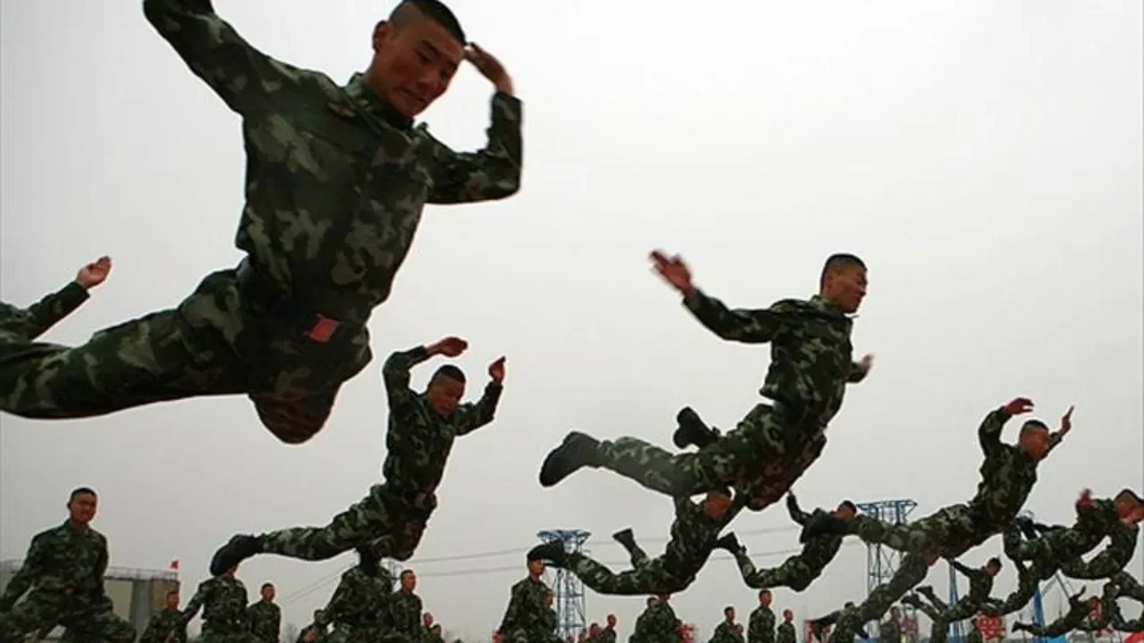 En uzun süre askerlik yapan ülkeler belli oldu! Zorunluğu askerliğin 12 yıl olduğu ülkeler var