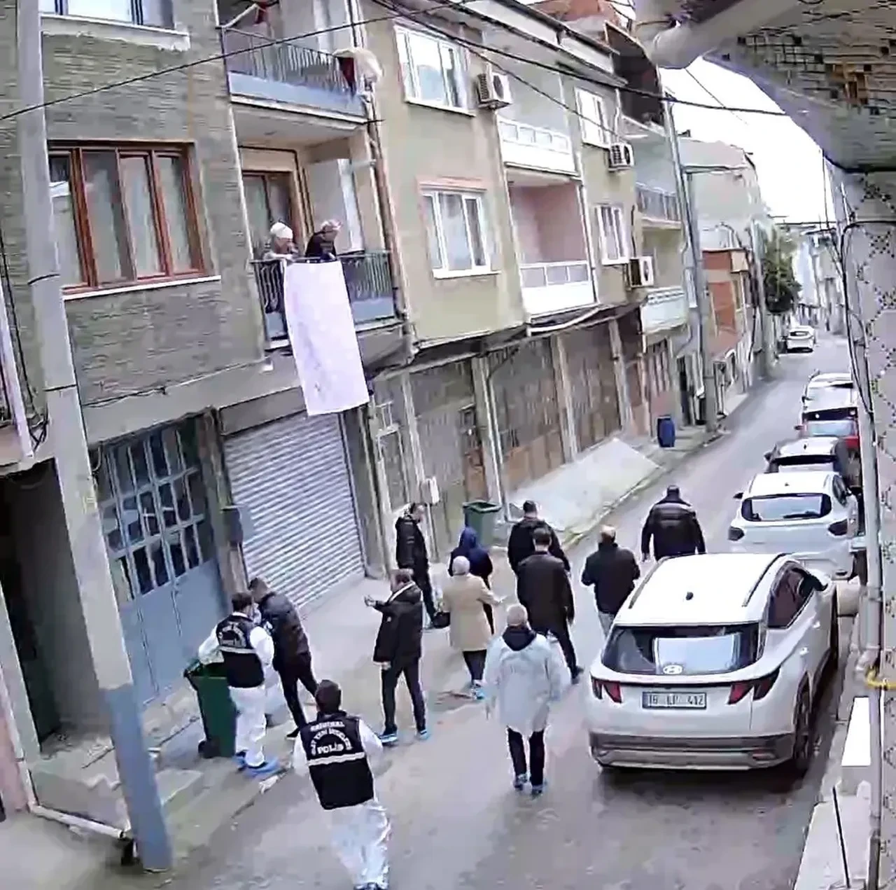 Eşini öldürüp 15 parçaya ayırmıştı! Vahşeti adım adım tarif etti: Keşif görüntüleri kamerada