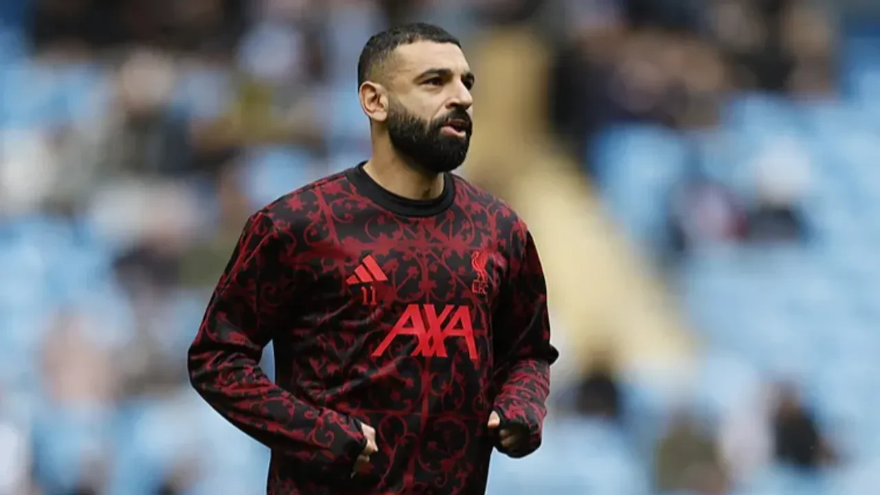 Futbol tarihinin en iyi kanat oyuncuları açıklandı: Messi ve Ronaldo podyum dışında kaldı!