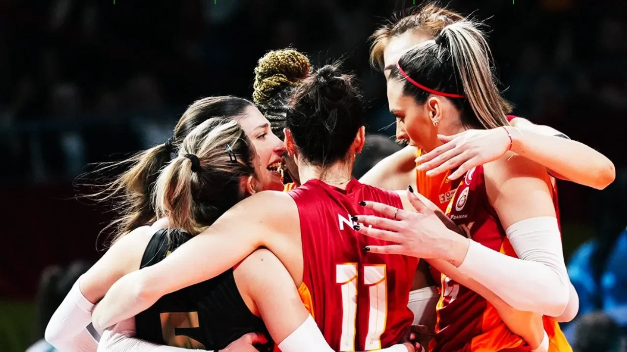 /spor/galatasaray-daikin-cev-kupasinda-sampiyon-oldu-avrupada-tarihi-gece-3293333