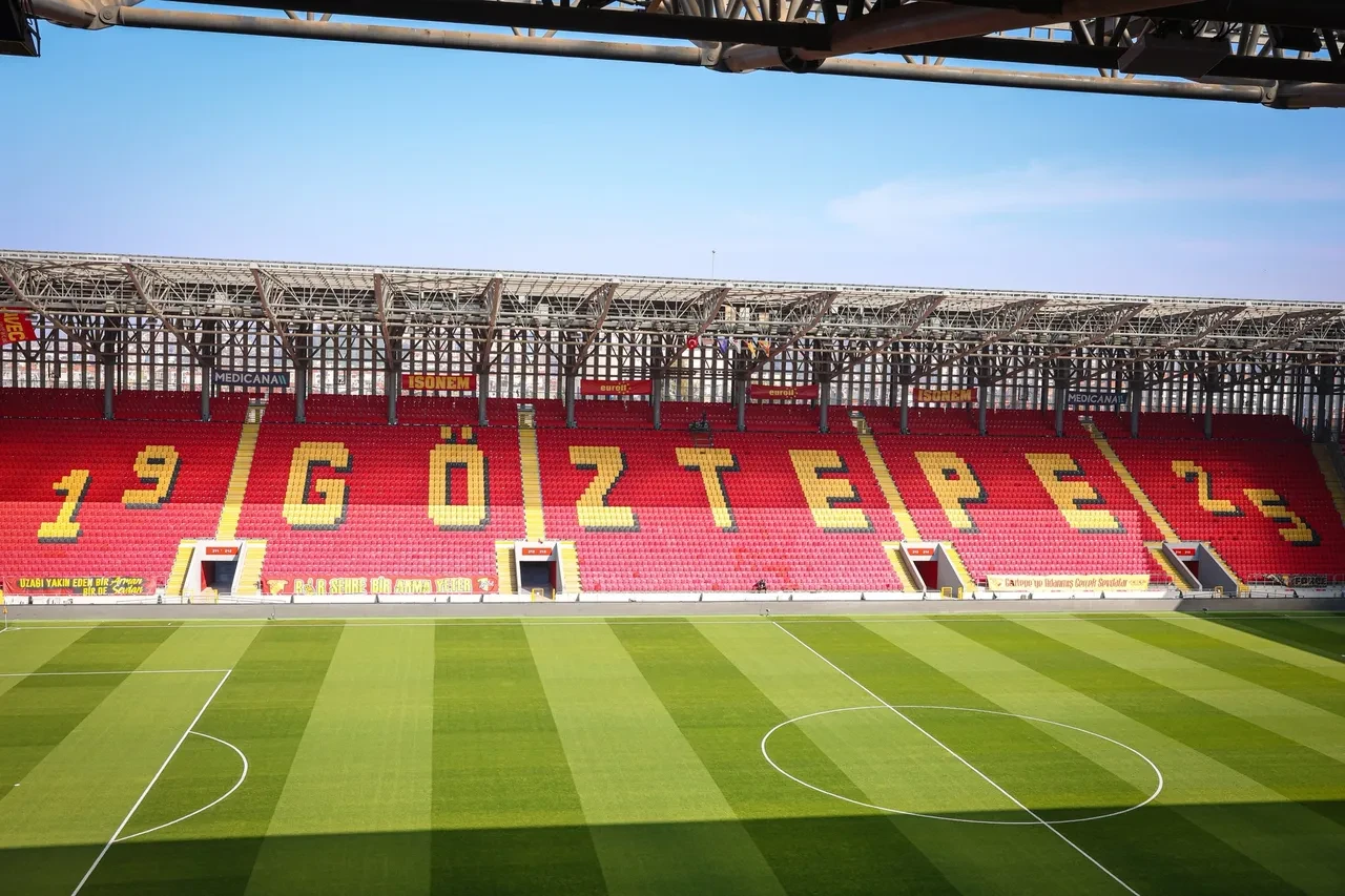 Galatasaray Göztepe deplasmanında | SÜPER LİG CANLI MAÇ ANLATIMI