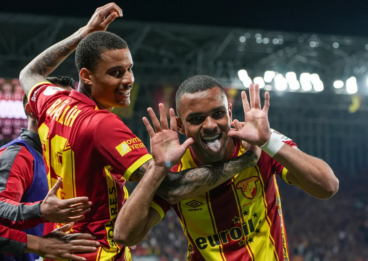 Galatasaray Göztepe deplasmanında kazandı: Süper Lig'in zirvesinde 4 puanlık fark!