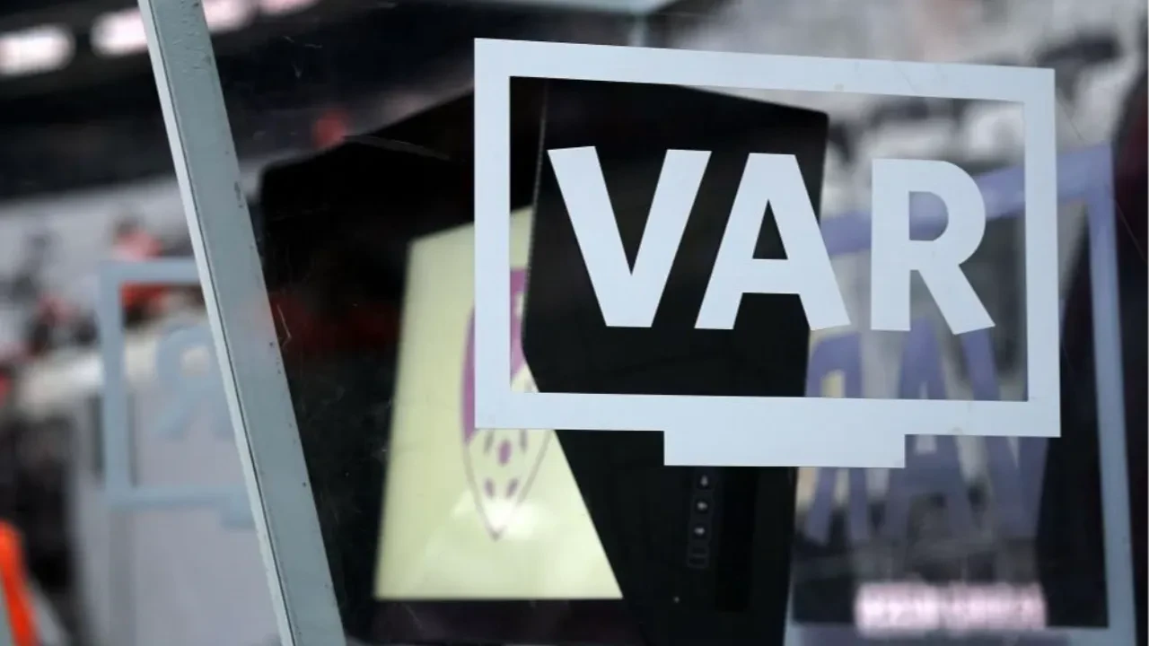 Göztepe Galatasaray maçının VAR hakemi belli oldu!