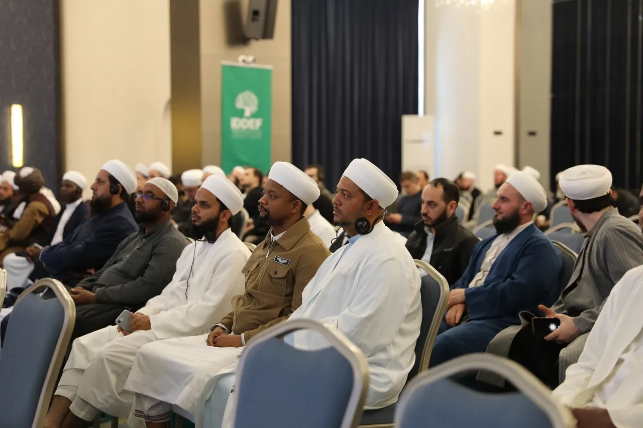 İDDEF'ten uluslararası eğitim vizyonu: 30 ülkeden âlimler İstanbul'da buluştu