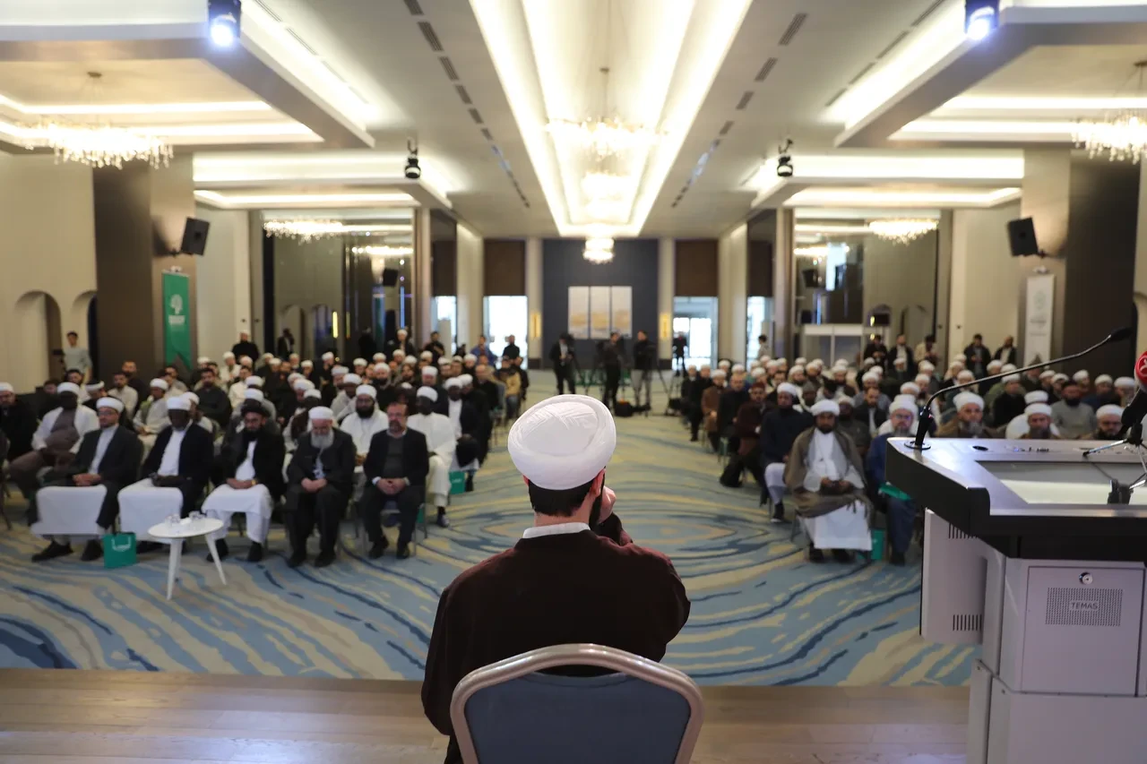 İDDEF'ten uluslararası eğitim vizyonu: 30 ülkeden âlimler İstanbul'da buluştu