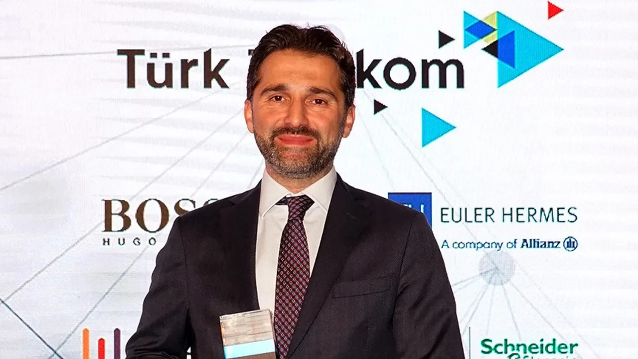 Murat Şeker kimdir? THY Yönetim Kurulu ve İcra Komitesi Üyesi olarak görev yapmakta