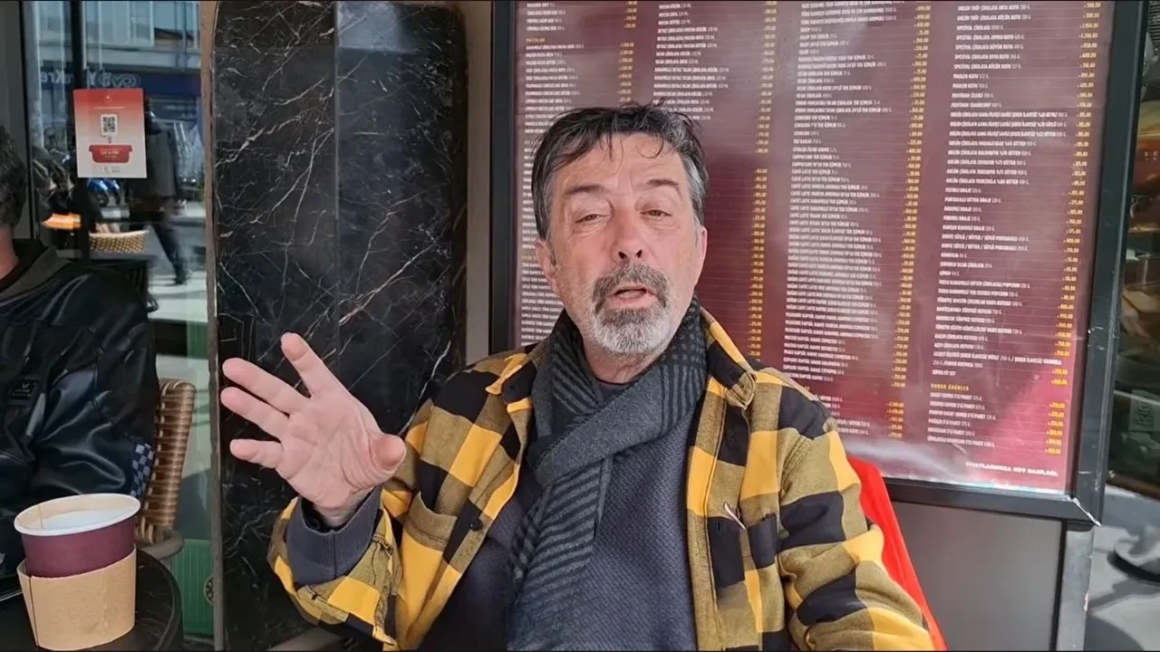 Osman Cavcı uzun bir aradan sonra görüntülendi! Hababam Sınıfı ve Muhsin Bey gibi projelerde rol almıştı