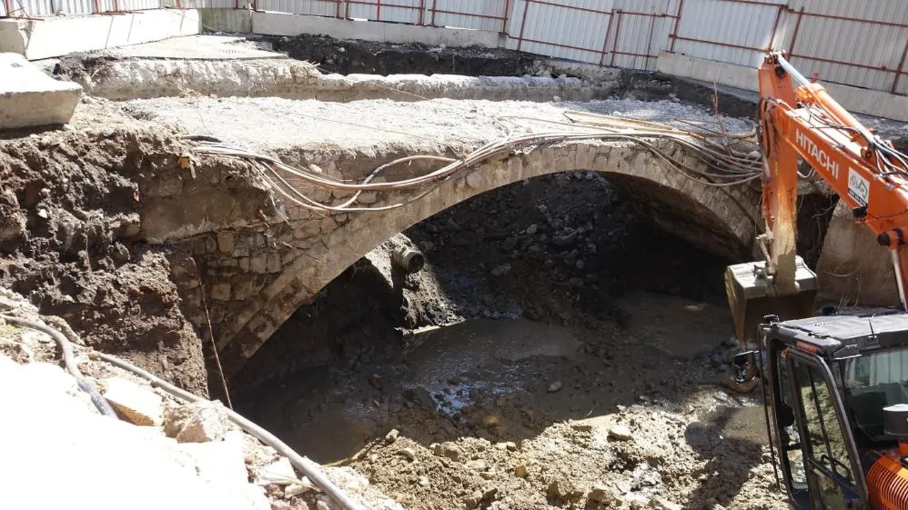 Rize'de 'kayıp tarih' yol çalışmalarında gün yüzüne çıktı! Tam iki asırlık şaşırtan keşif