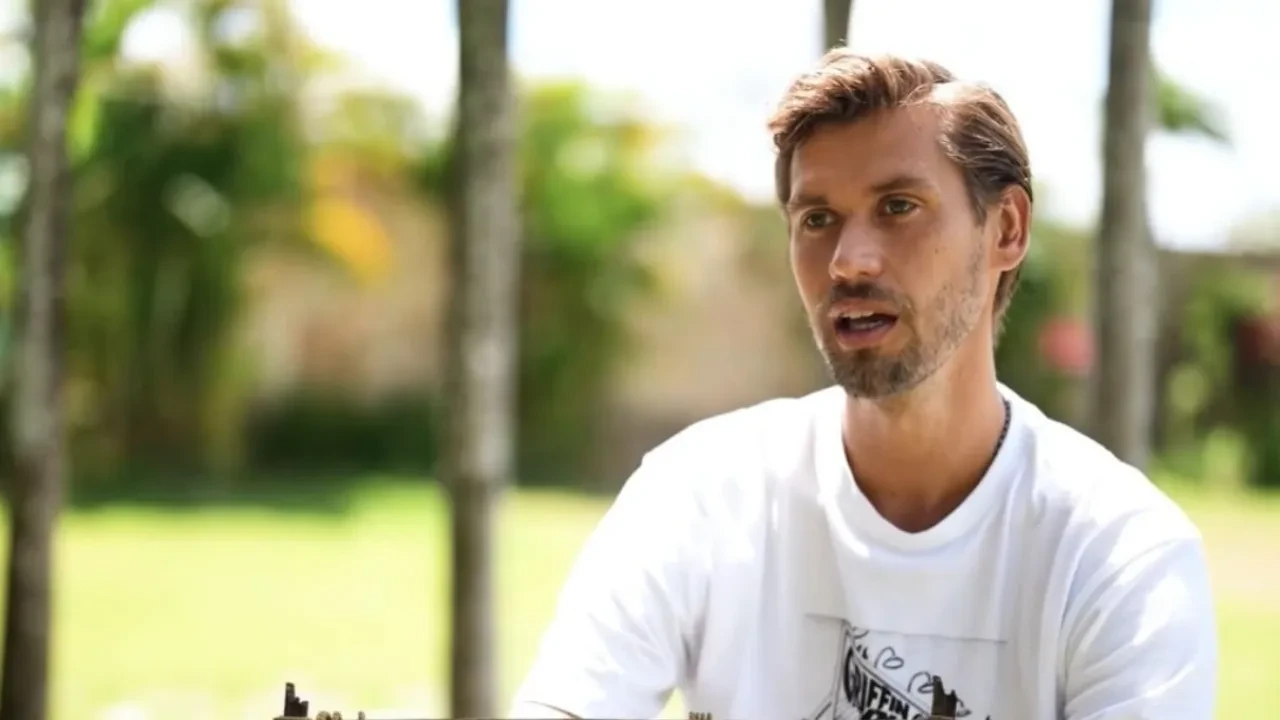 Survivor 2026’ya veda eden Serhan Onat şampiyon adayını açıkladı! Serhan Onat’tan Survivor İtiraf!