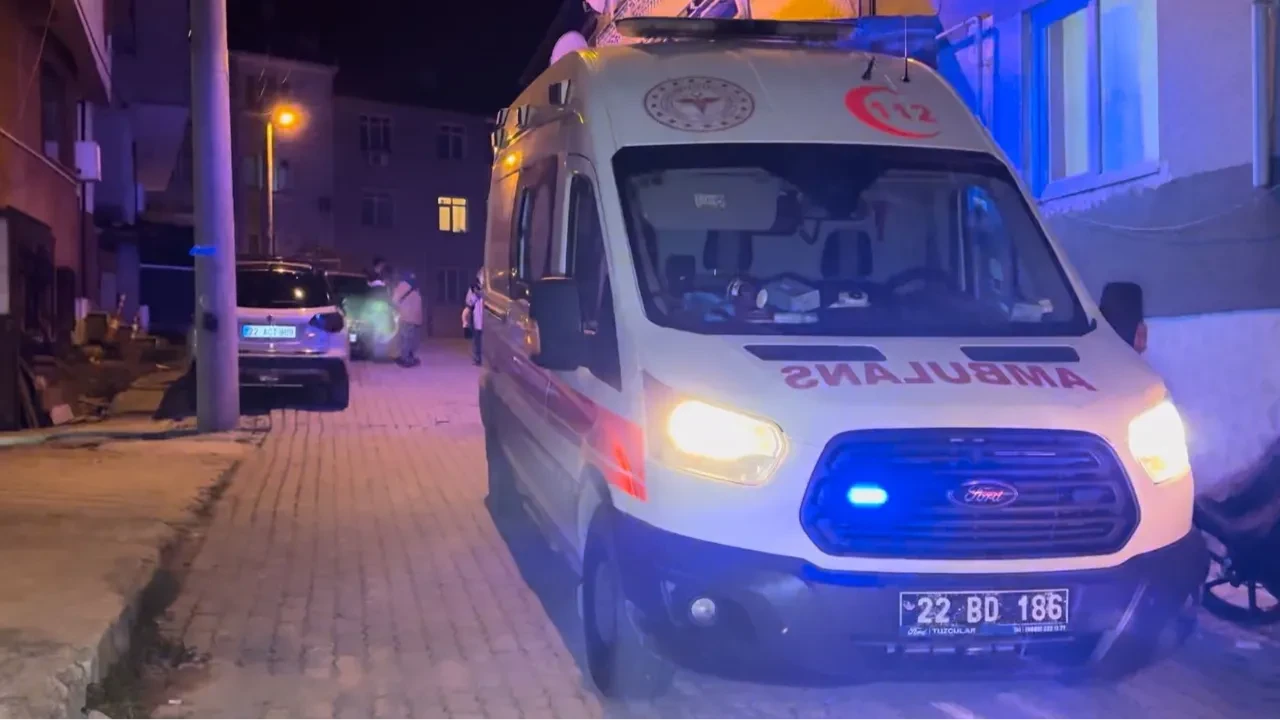 Acı gerçek apartmana yayılan kökü kokuyla ortaya çıktı! 67 yaşındaki adam ölü bulundu