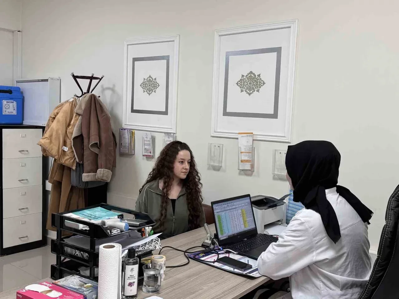 Aile hekimliğinde köklü değişiklik! Yeni kurallar Resmi Gazete'de