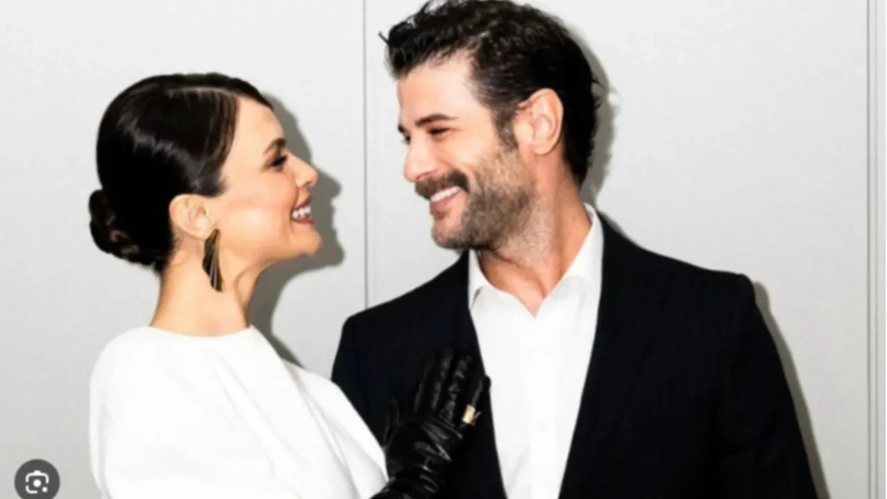 Berk Cankat'tan hakkında gözaltı kararı verilen Sinem Ünsal'a destek