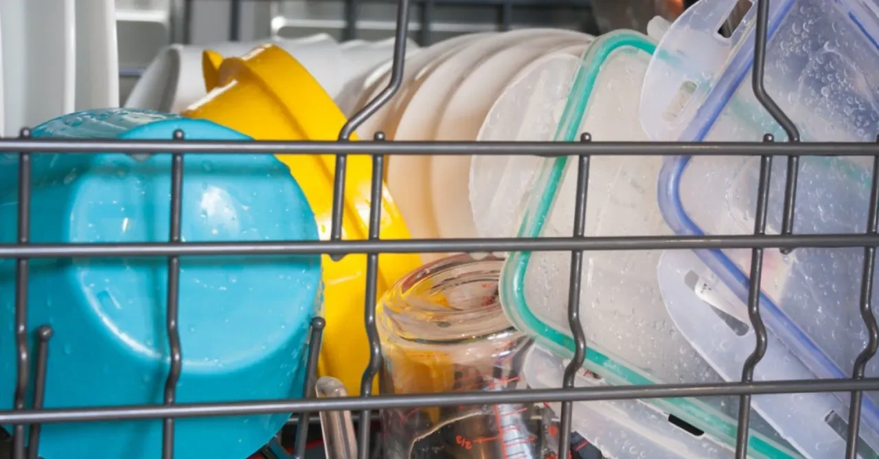 bulaşık makinesine plastik kap atılır mı