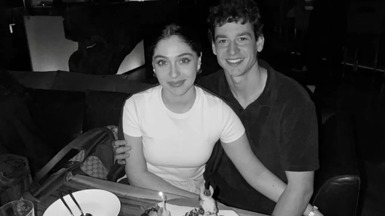 Cemre Baysel ve Cem Bölükbaşı ayrıldı mı? Tüm paylaşımlar silindi