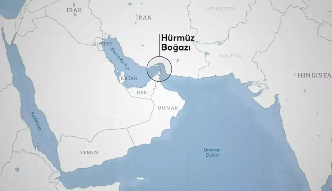 Hürmüz Boğazı yeniden kapatıldı mı? Petrol tankeri geri döndü, yeni rota açıklandı, Devrim Muhafızları ile koordinasyon şart
