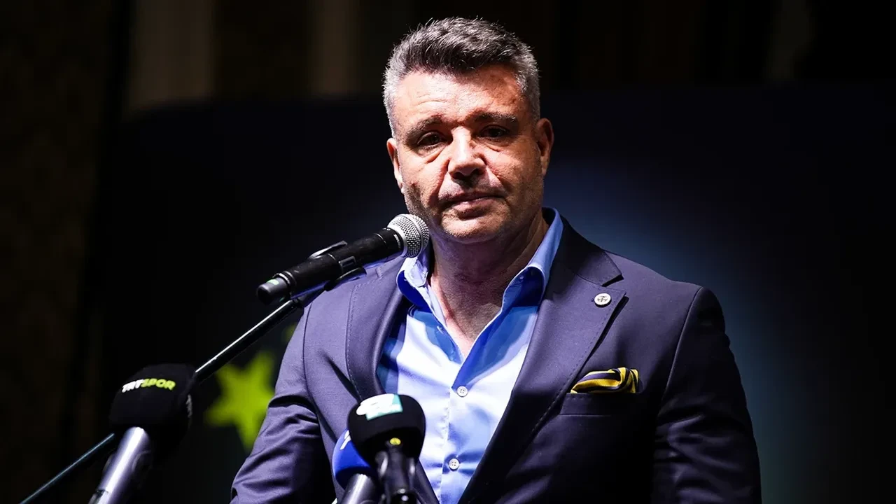 Sadettin Saran kesenin ağzını açtı: Forvet transferi için rekor bütçe! Fenerbahçe'nin golcü adayları ise belli oldu