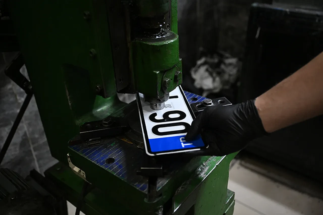 Şoförler Odası'ndan plaka uyarısı! Değiştirilecek plakalar için tarih verildi