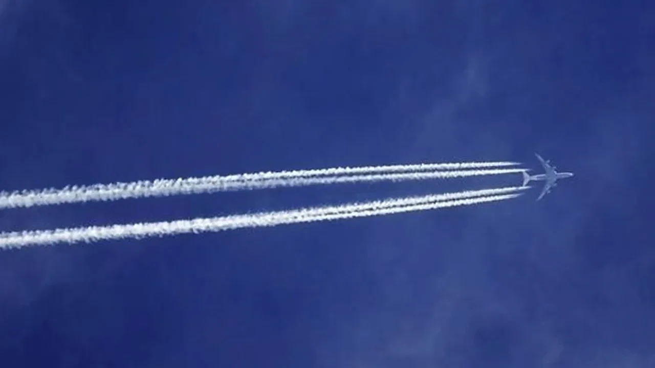 Uçaklarla kimyasal püskürtme yapıldığı iddiasına DMM'den yalanlama