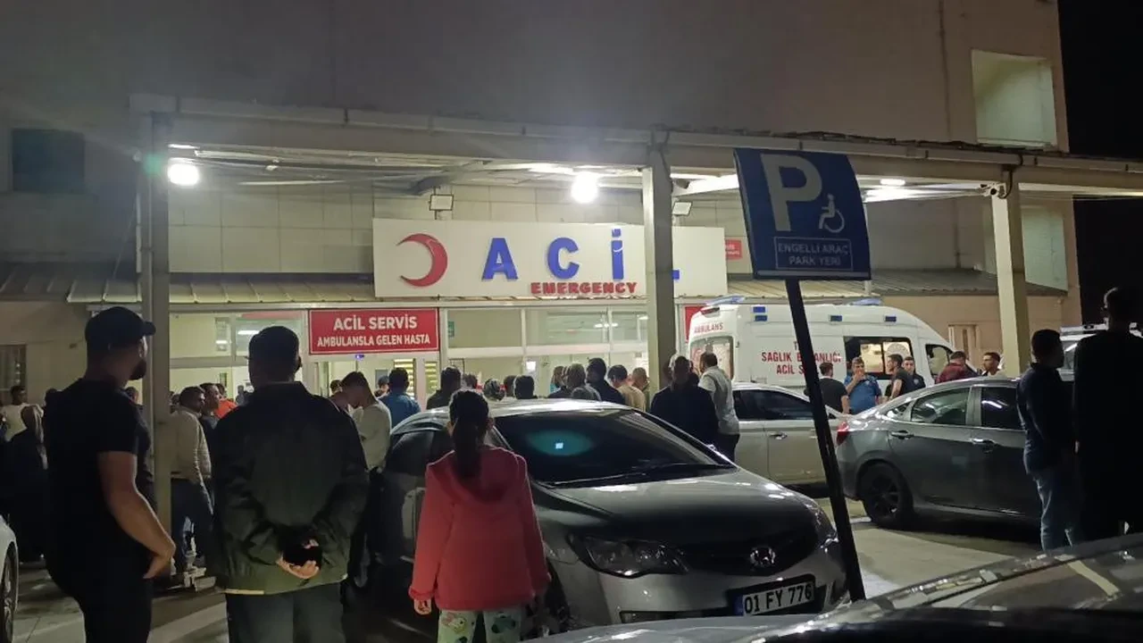 Adana'da zincirleme trafik kazası: 1 ölü, 4 yaralı