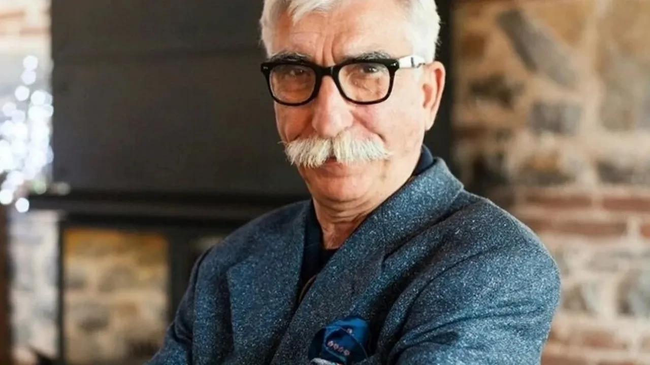 Akasya Durağı’nın Osman Ağa’sı Cezmi Baskın dizi sorularını pas geçti! O anlar sosyal medyada gündem oldu