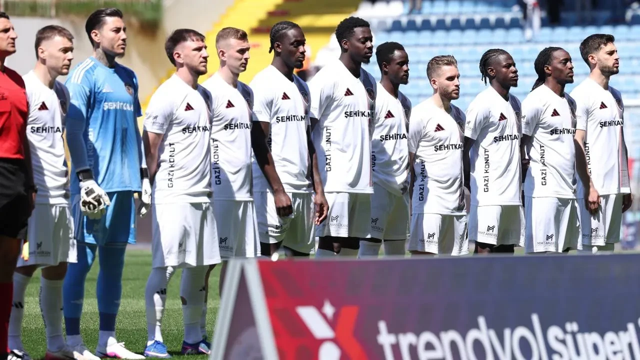 CANLI MAÇ ANLATIMI | Gaziantep FK ile Beşiktaş karşı karşıya geliyor