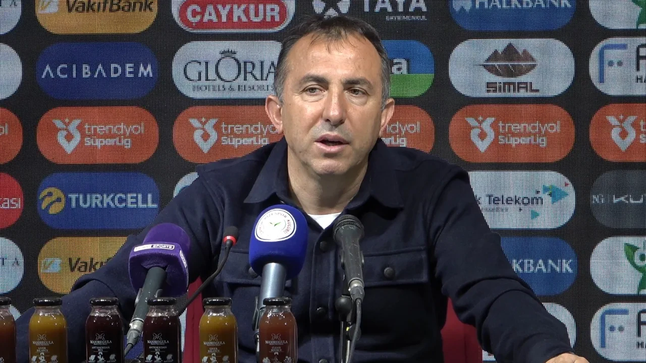 Çaykur Rizespor'da Recep Uçar, Konyaspor galibiyetini değerlendirdi! 