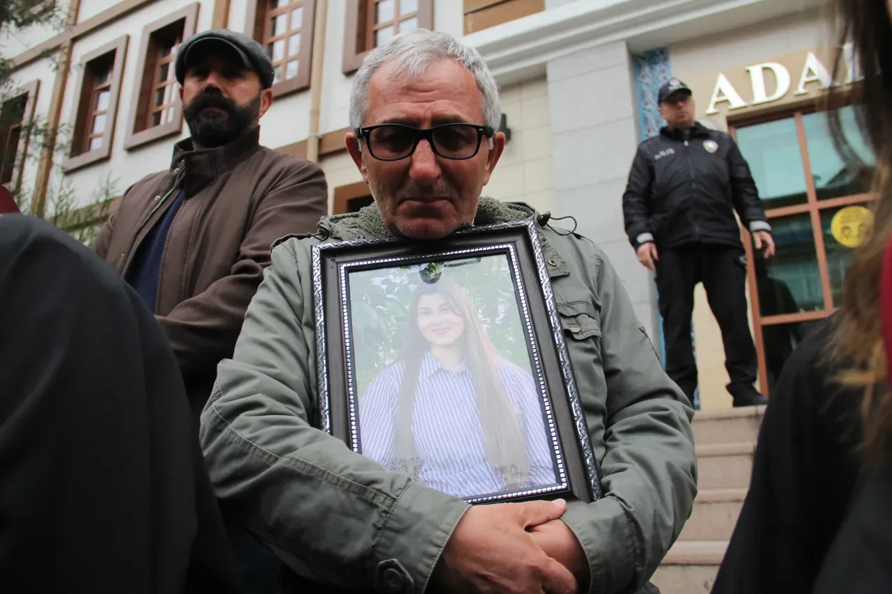 Çocuğa tacizle gündeme gelen Hasbi Dede'ye verilen ceza tepki çekti: Bakanlık itiraz edecek