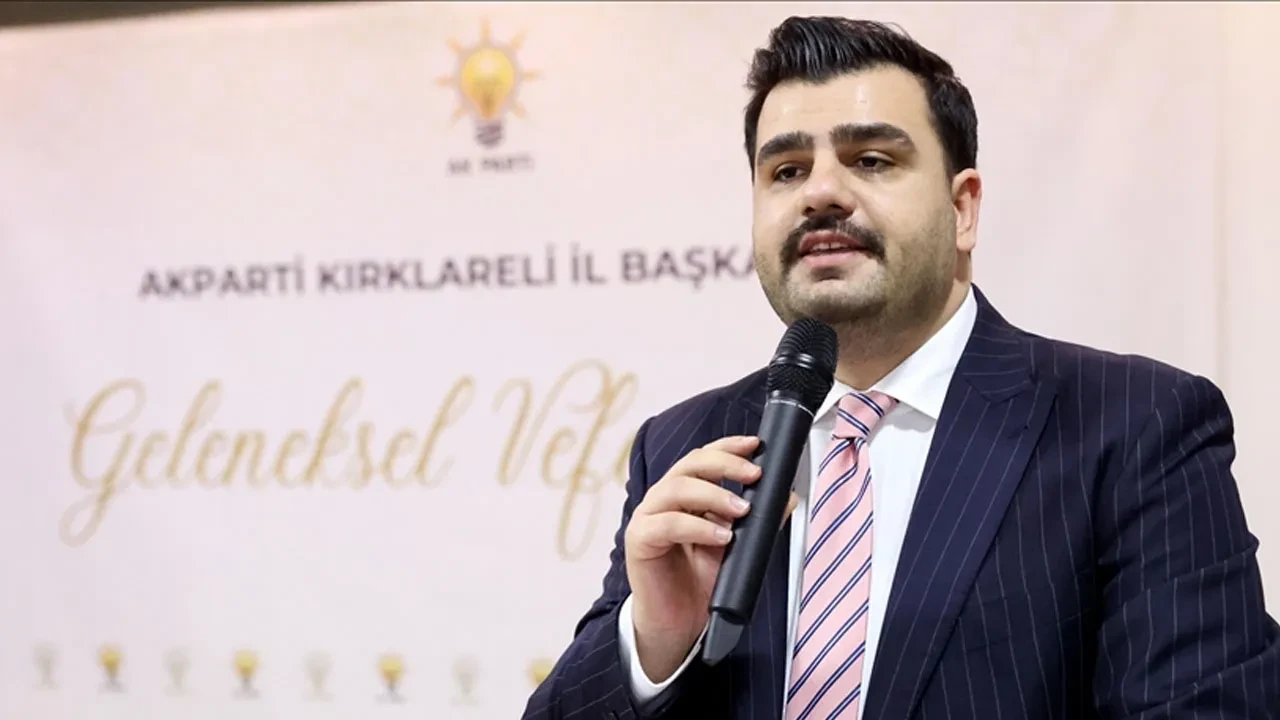 Eyyüp Kadir İnan'dan CHP'ye 1 Mayıs göndermesi: 