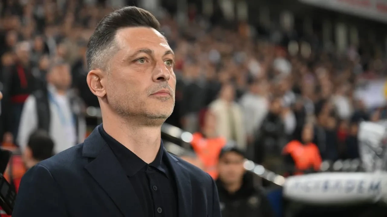 Gaziantep FK Teknik Direktörü Mirel Radoi, Beşiktaş yenilgisini değerlendirdi! "Bizim için sonuç acı oldu"