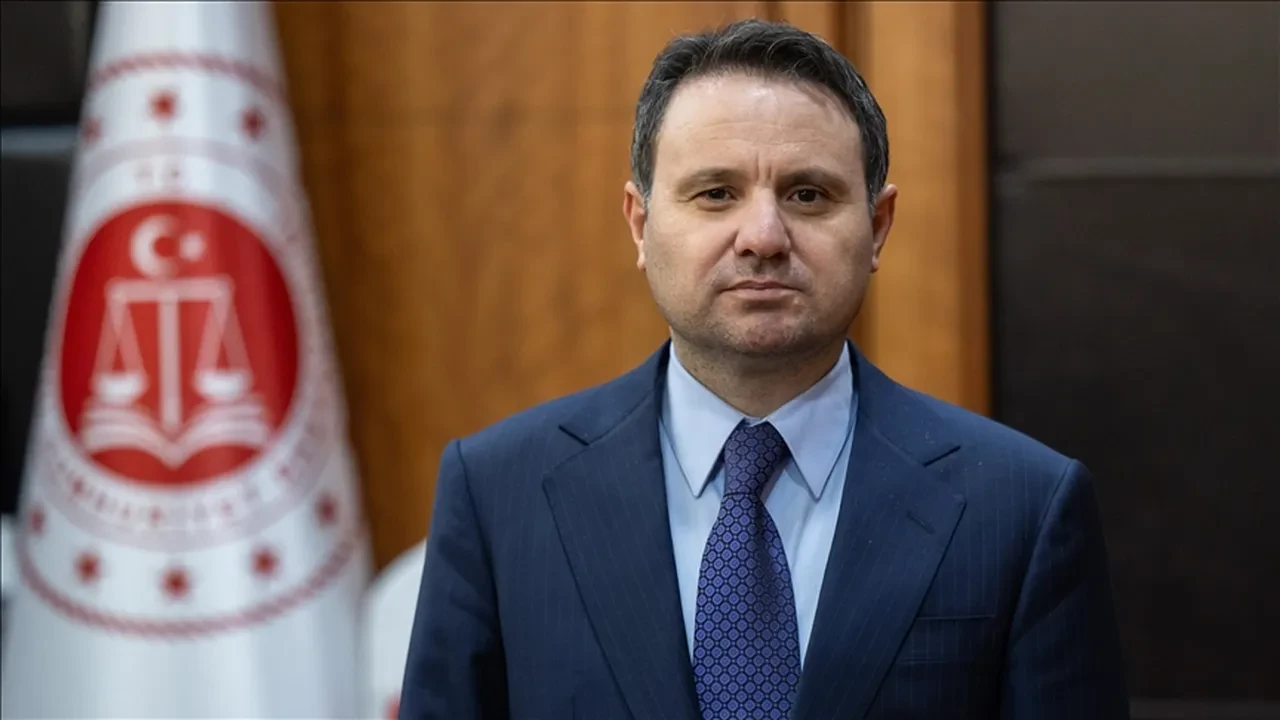 Gürkan Hacır Adalet Bakanı Akın Gürlek'i ziyaret etti: Faili meçhuller başta çok sayıda dosyanın kapağı açılacak