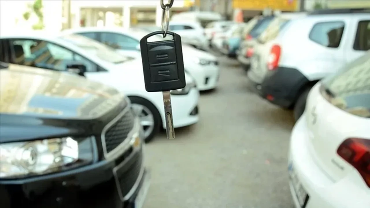 İkinci elde asla kaybettirmeyen otomobiller belli oldu: Zirvede sürpriz modeller var