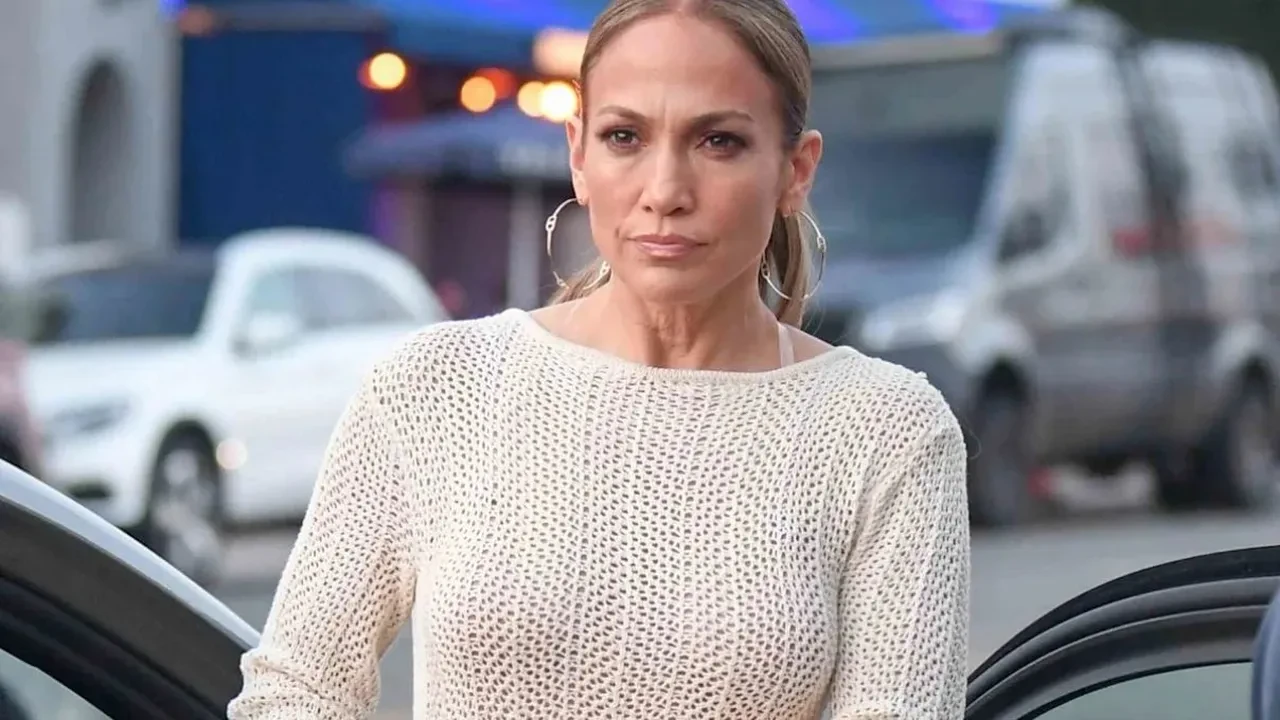 Jennifer Lopez’in Türk tasarımcısı Şafak Çak boşanıyor! 13 yıllık evlilikte sonlandırma şartı dudak uçuklattı