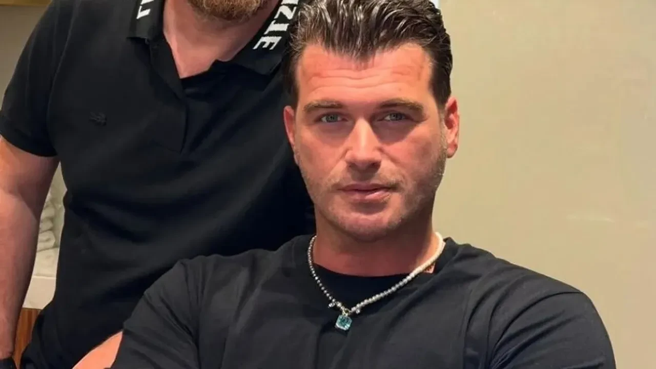 Kıvanç Tatlıtuğ’dan imaj değişikliği! Sosyal medya ikiye bölündü