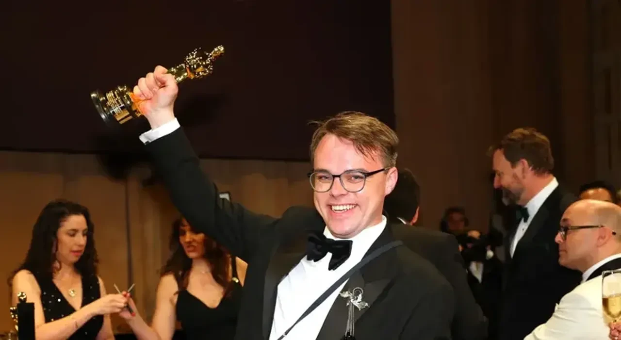 Rus yönetmen Pavel Talankin'in Oscar heykelciği kabine koyulmayınca kayıplara karıştı