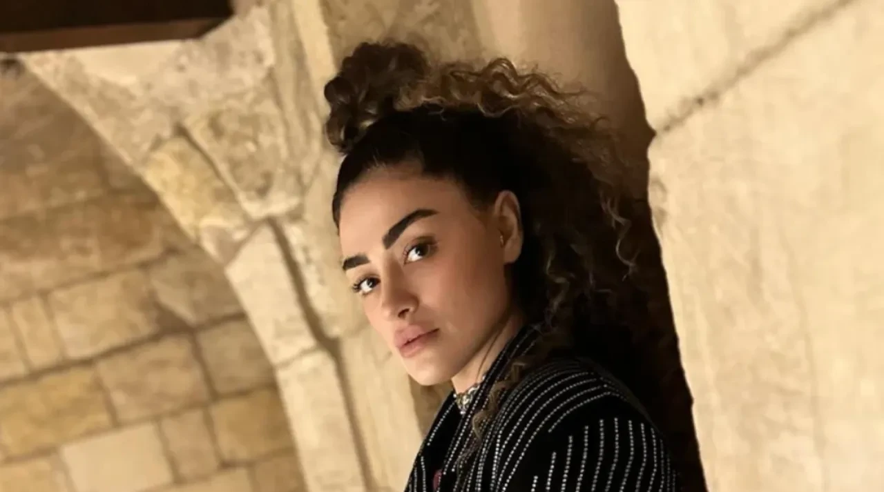 'Vay' performansıyla tepki alan Dilan Çıtak, bu kez fena patladı: Konu sesimse herkes haddini bilsin!