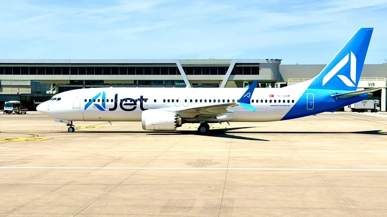 AJet Anneler Günü'ne özel kampanya başlattı: Yüzde 30 indirim