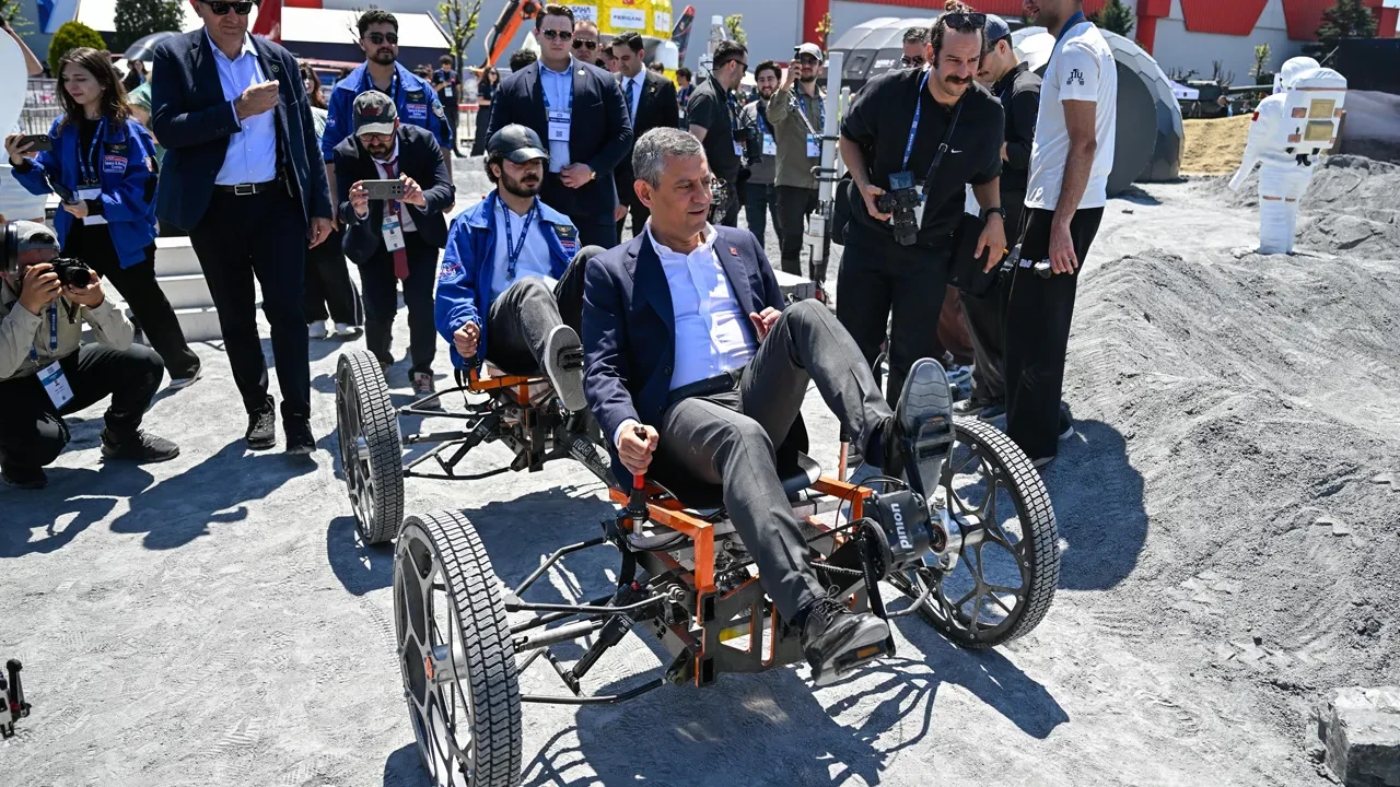 Ali Turan'dan Özgür Özel'in SAHA 2026 sözlerine bomba yorum: Özkan Yalım'ın itirafçı olmasından dolayı suya sabuna dokunmadı