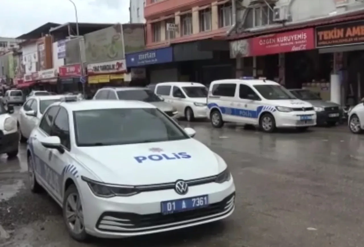 Avize dükkanında dehşet! Kurşun yağmuruna tutttular