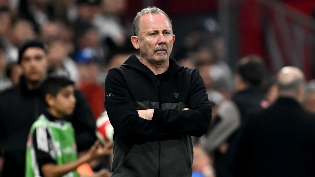 Beşiktaş'ta Sergen Yalçın, Trabzonspor yenilgisinin ardından konuştu! "Kadroyu ben kurmadım"