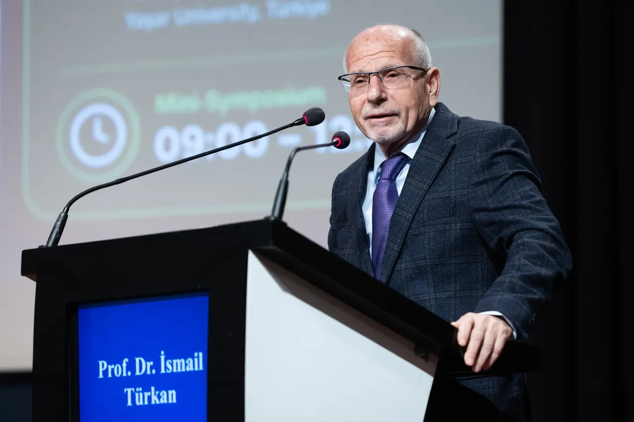 Bilim insanları İzmir'de buluştu: Odak noktası "Ay tarımı" ve ekosistem