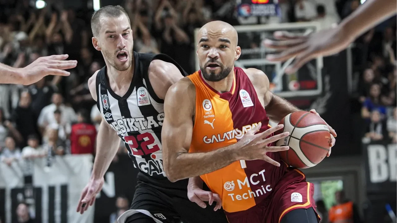 Galatasaray derbide Beşiktaş'ı mağlup etti! Sarı-kırmızılılardan 89-82'lik galibiyet