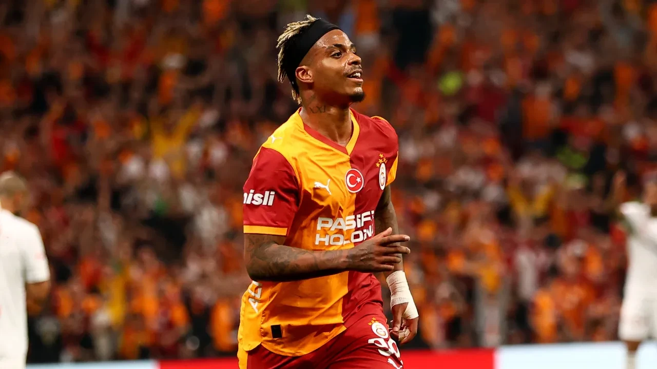Galatasaray'da Lemina şampiyonlukla ilgili konuştu! "Her şeyi kazanmak istiyoruz"
