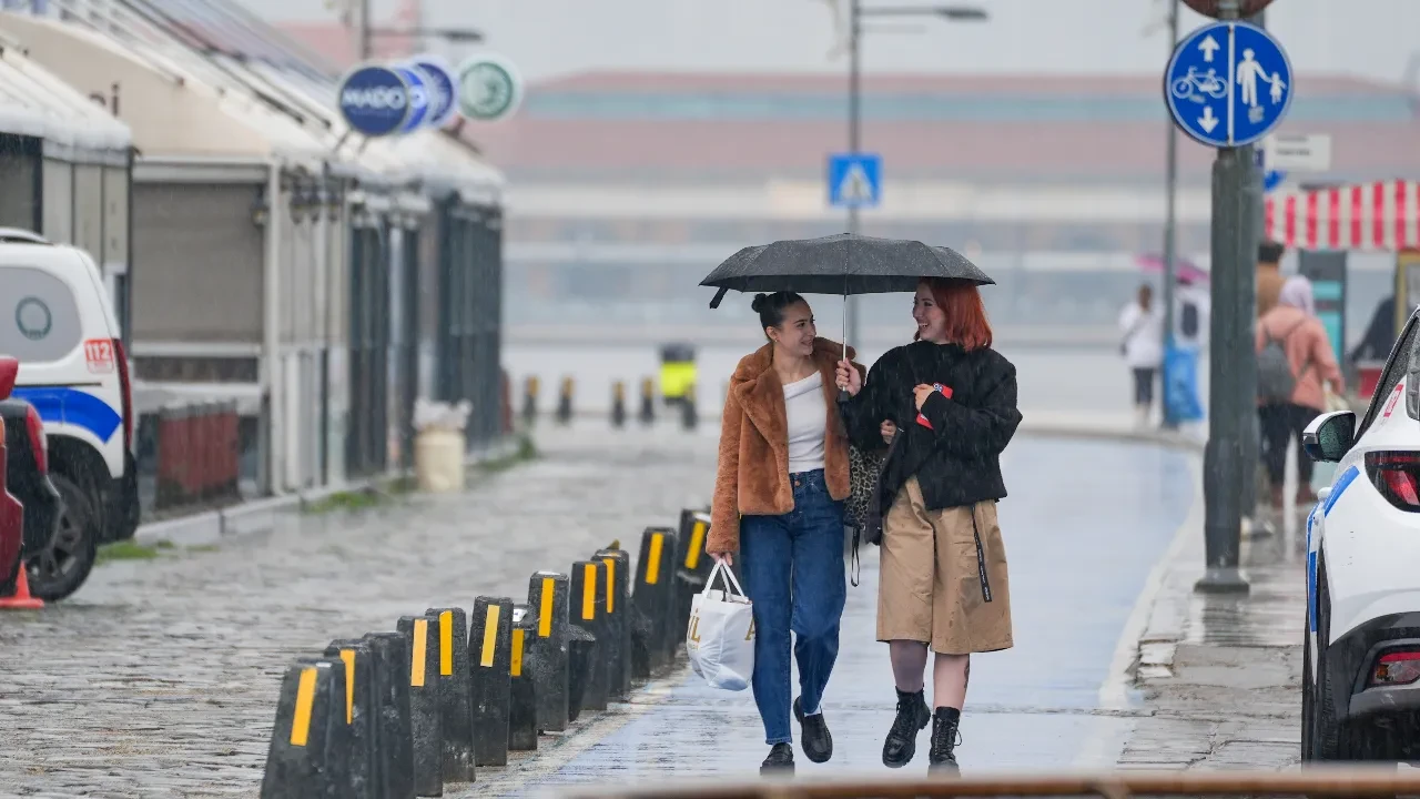 Meteoroloji il il uyardı: Kuvvetli sağanak geliyor