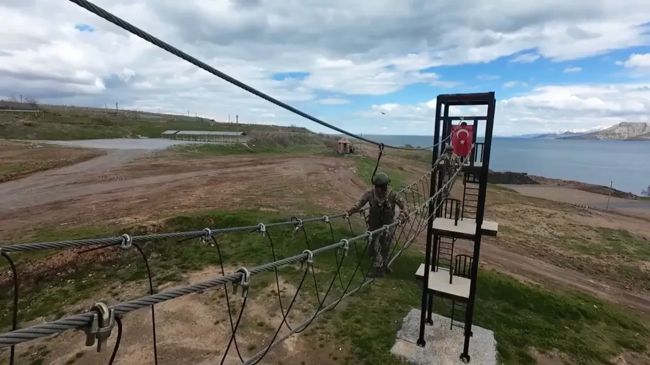 Milli Savunma Bakanlığı, Anneler Günü için video paylaştı: 