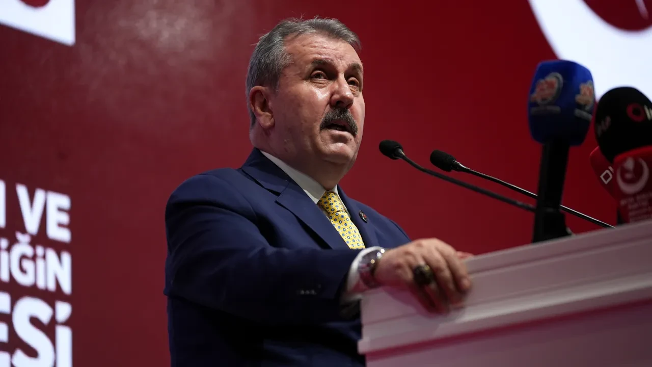 Mustafa Destici: Kurban Bayramı'nda emeklilere 10 bin lira ikramiye verelim